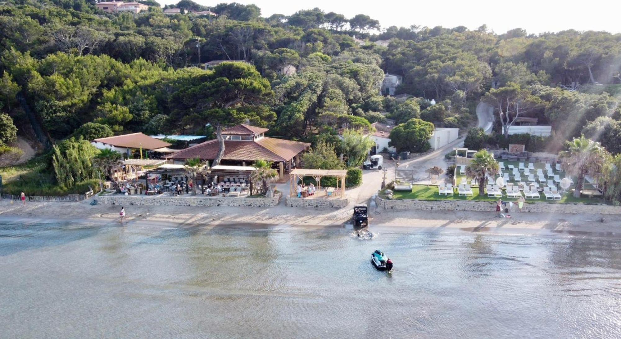 Playa Pachamama Hotel อิแยร์ ภายนอก รูปภาพ