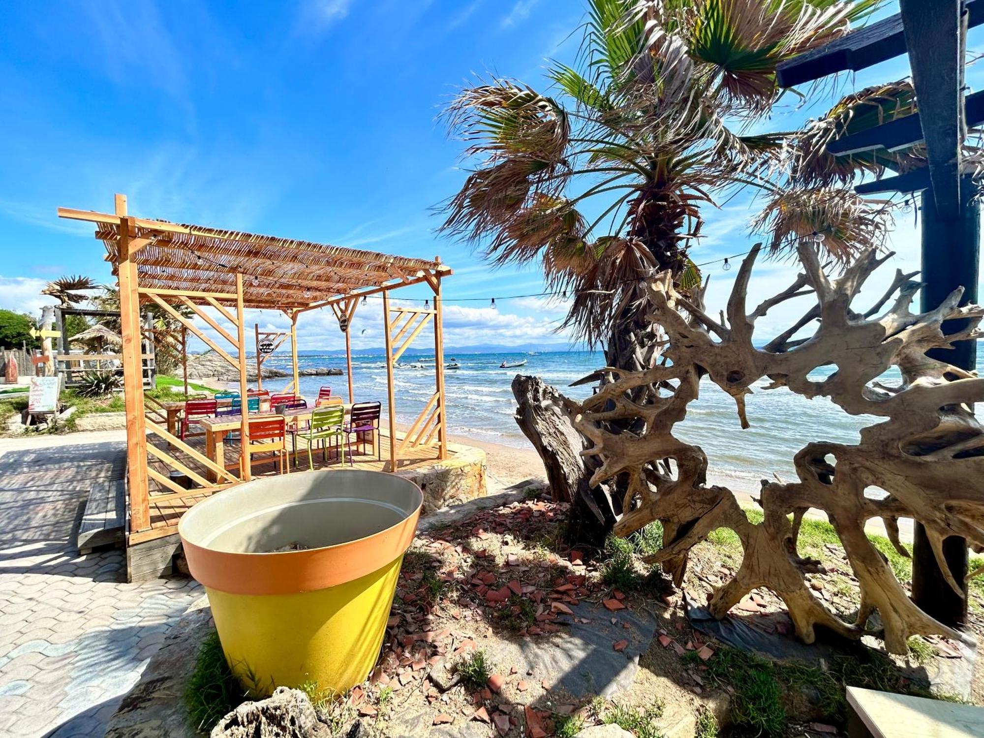 Playa Pachamama Hotel อิแยร์ ภายนอก รูปภาพ